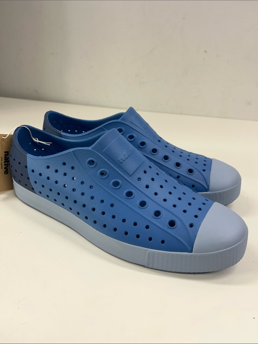 NWT Native Shoes Jefferson Block in Blue Size M8/ W10
